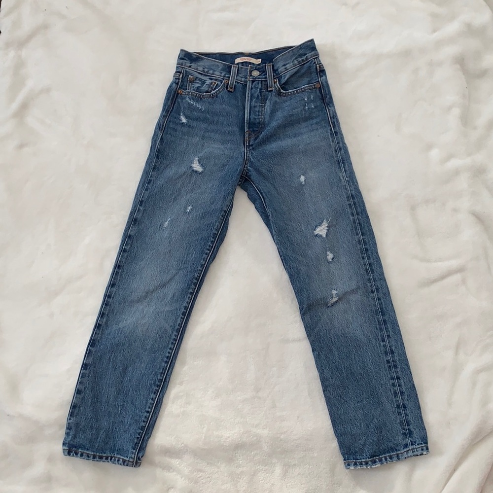 Aritzia Levi Wedgie Straight